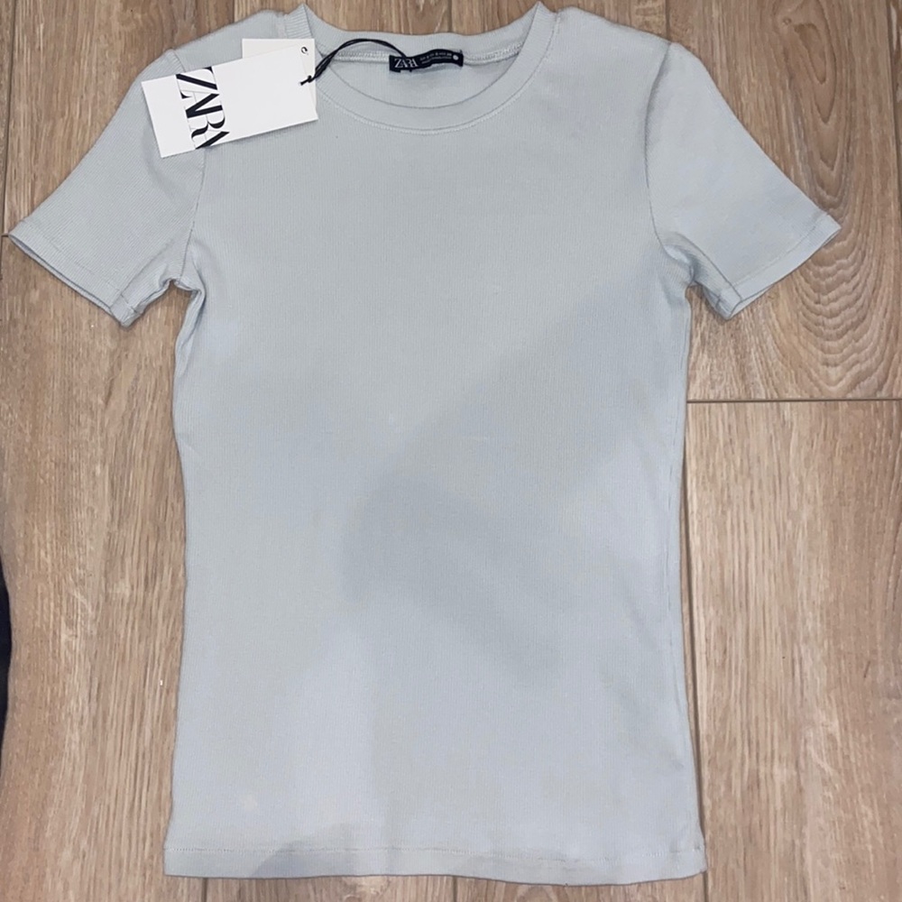 ZARA stretchy light blue grey tee